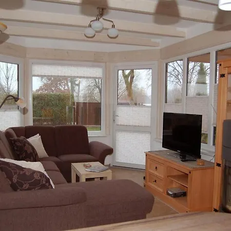 Comfortable House Near Kummerow Feriehus