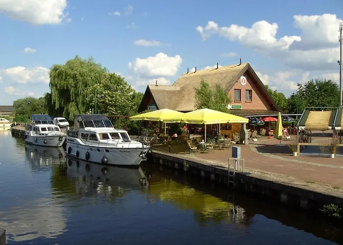Ferienhaus Comfortable House Near Kummerow Neukalen